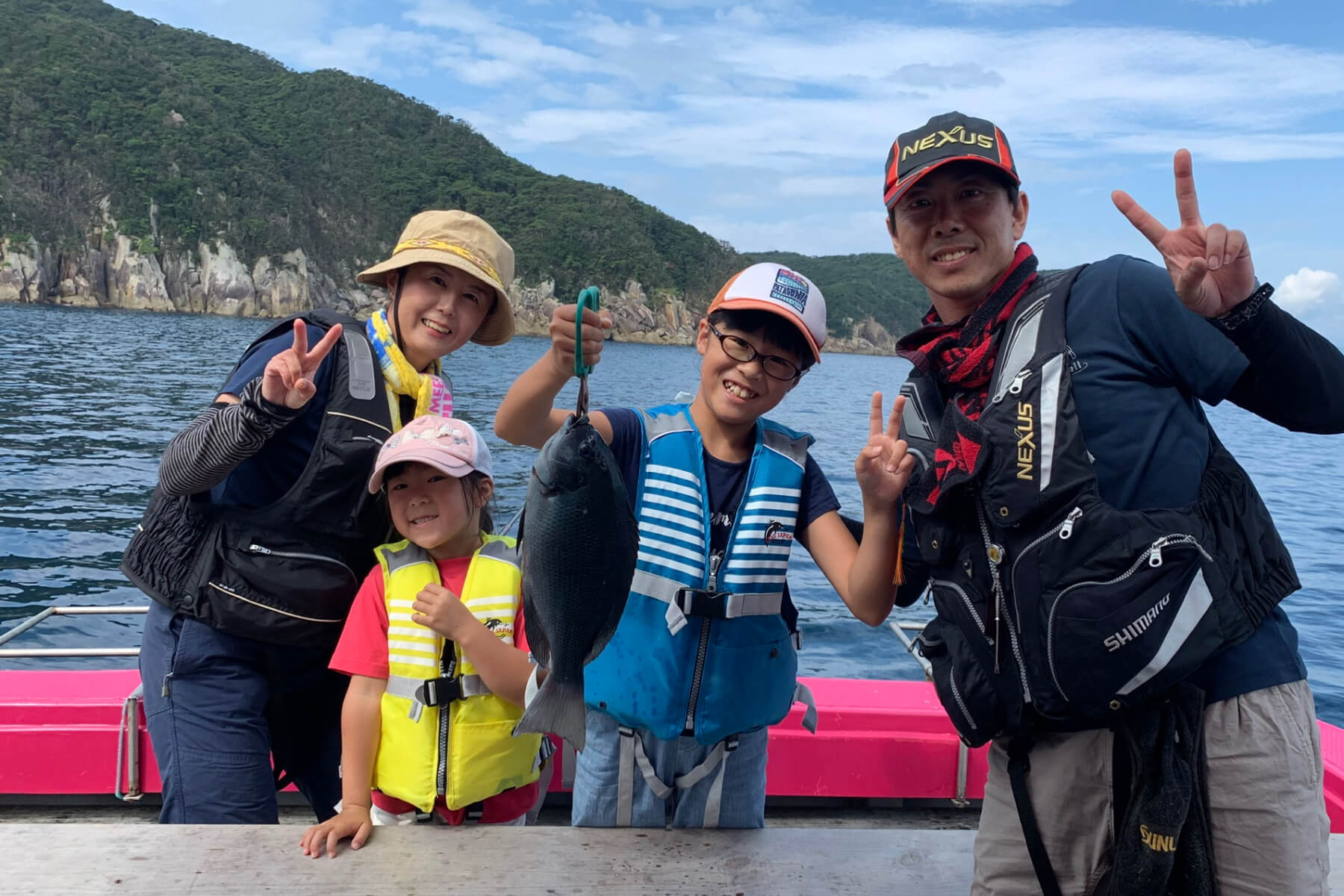 ビギナー、ファミリー、子供向けの、気軽に手ぶらで沖釣り。